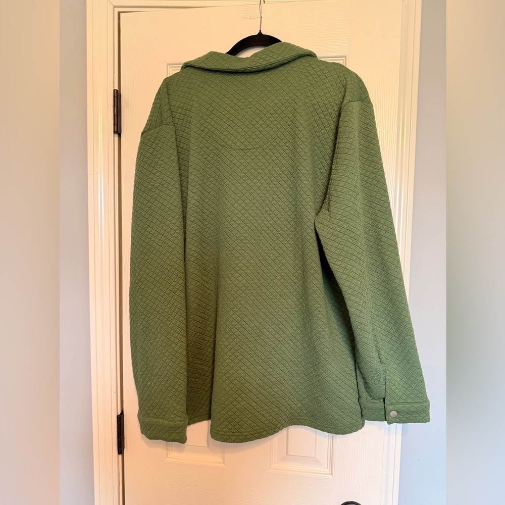 Muk Luks Quilted Olive Green Shirt Jacket - Picture 2 of 3